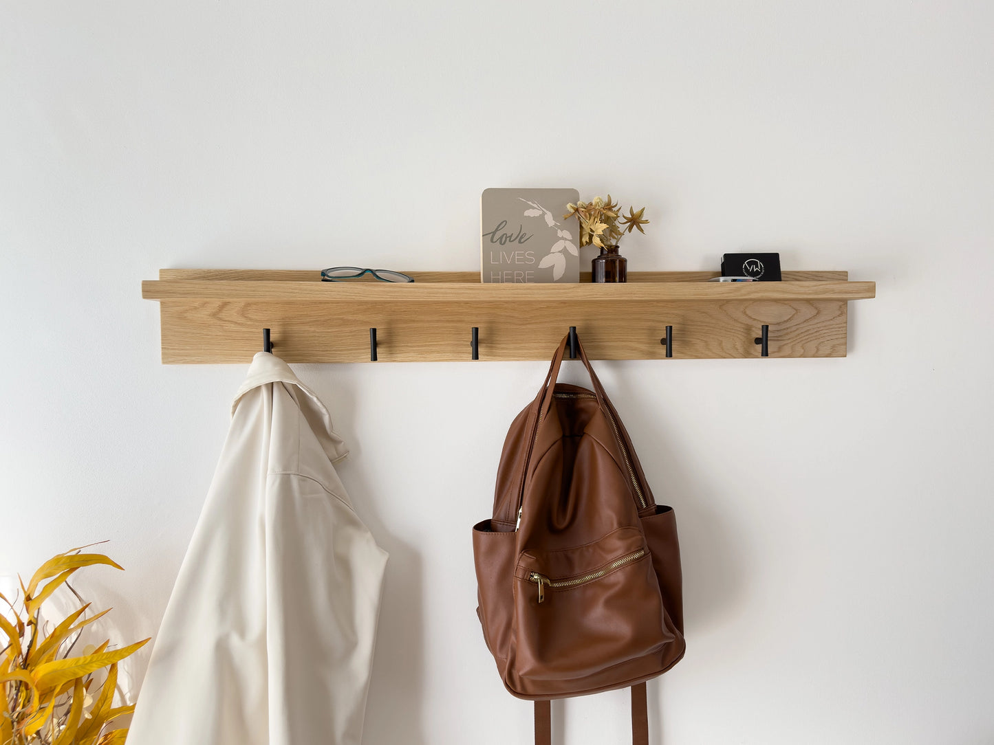Traditional Oak Entryway Organizer