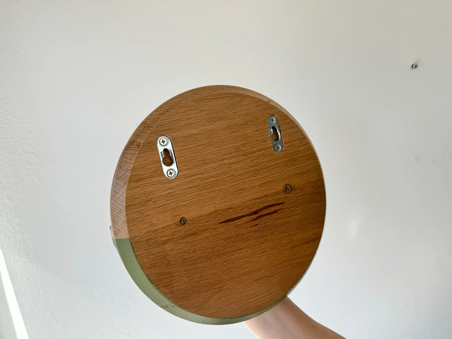 round wall mounted key holder, back wall mounting view 